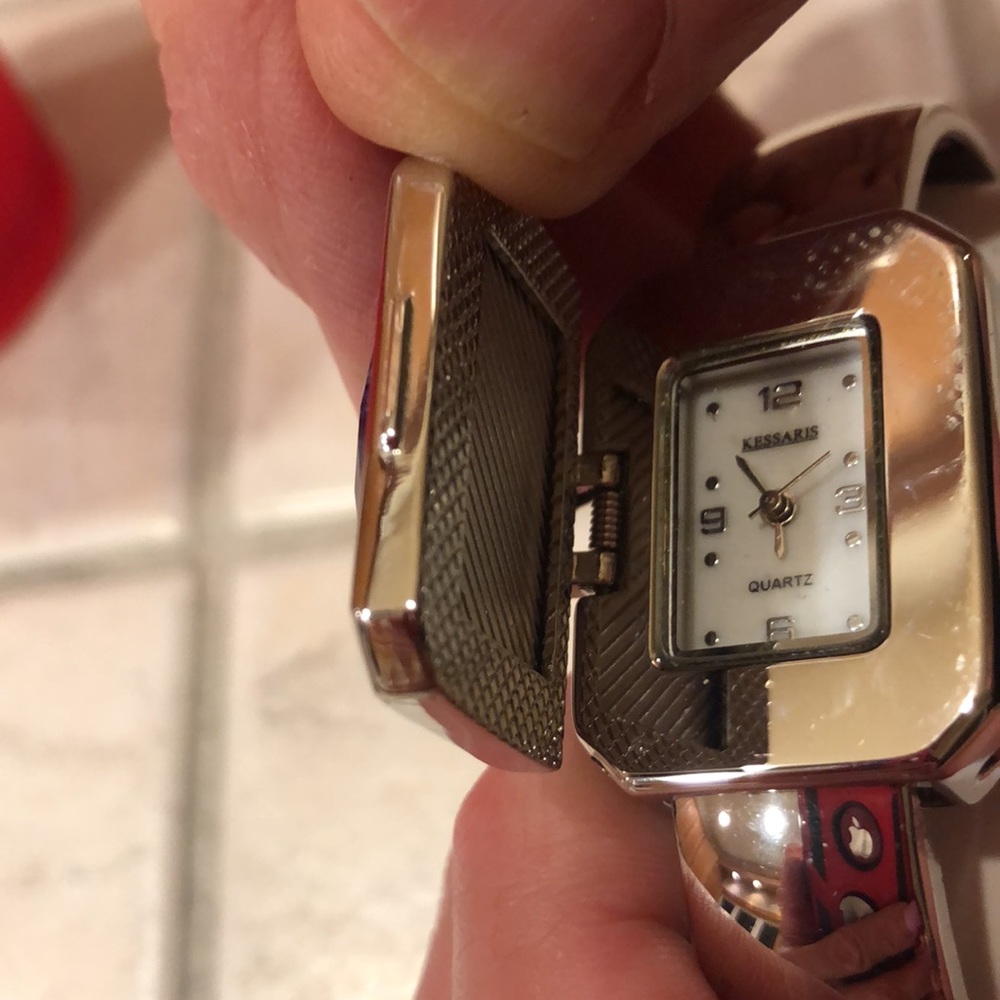 KESSARIS WATCH - Picture 8 of 8